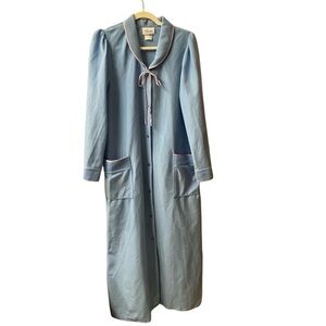 It’s a Charm - vintage baby blue houserobe w/pink accents. Size:L #10264
